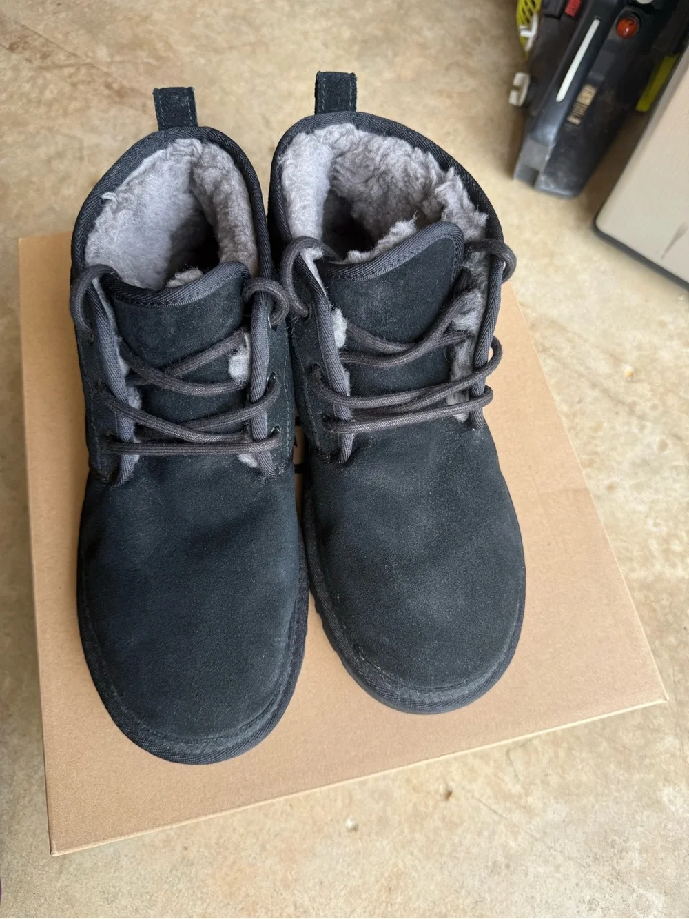 UGG Men’s Black Suede Chukka Boot